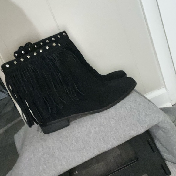 Like New Black boho flat booties - Picture 2 of 3